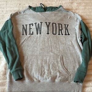 Aeropostale Gray and Green "New York" Pullover Hoodie